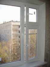пластиковое окно Rehau с форточкой
